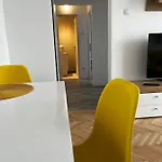 Dorobanti Apartment Bucharest